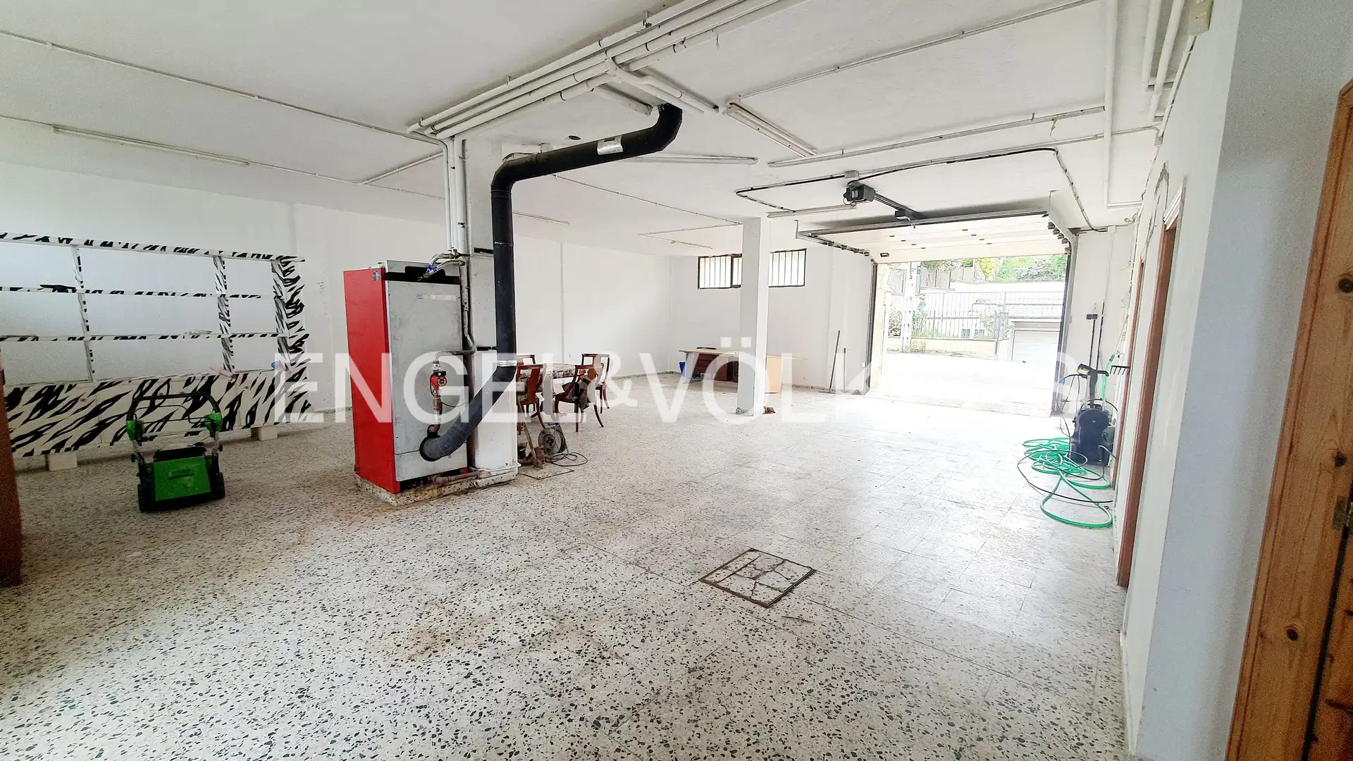 Casa adosada en venta en Aguilar de Campoo con Calefacción, Jardín privado y Parquet