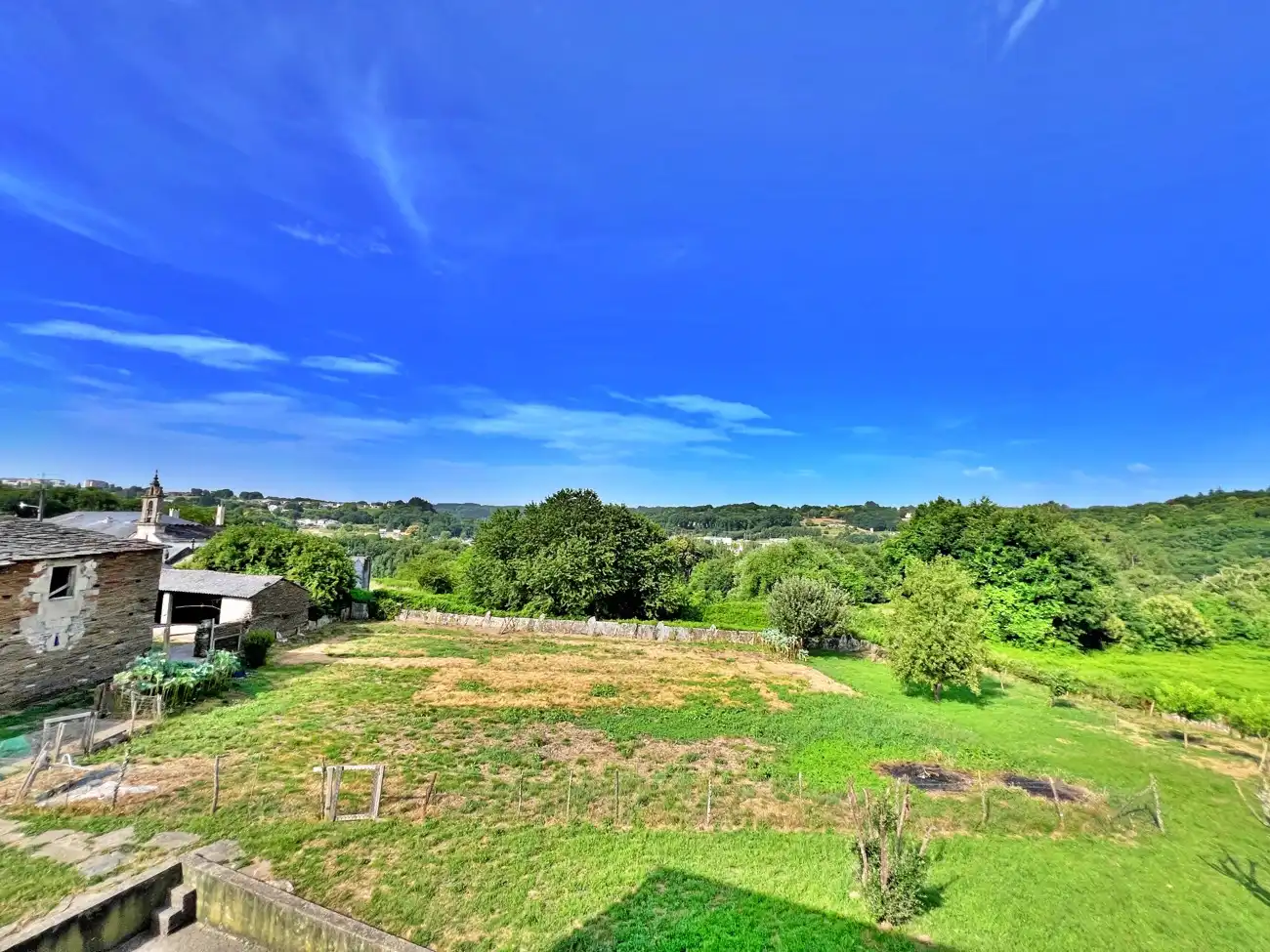 Houses for sale in Lugo  with Private garden