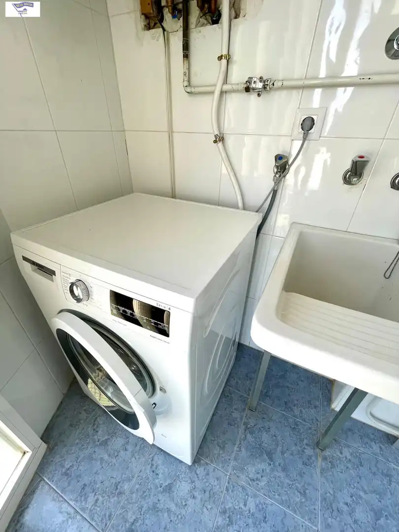 Bathroom of Apartments for rent in Albacete  with Air Conditioner, Heating and Storage room
