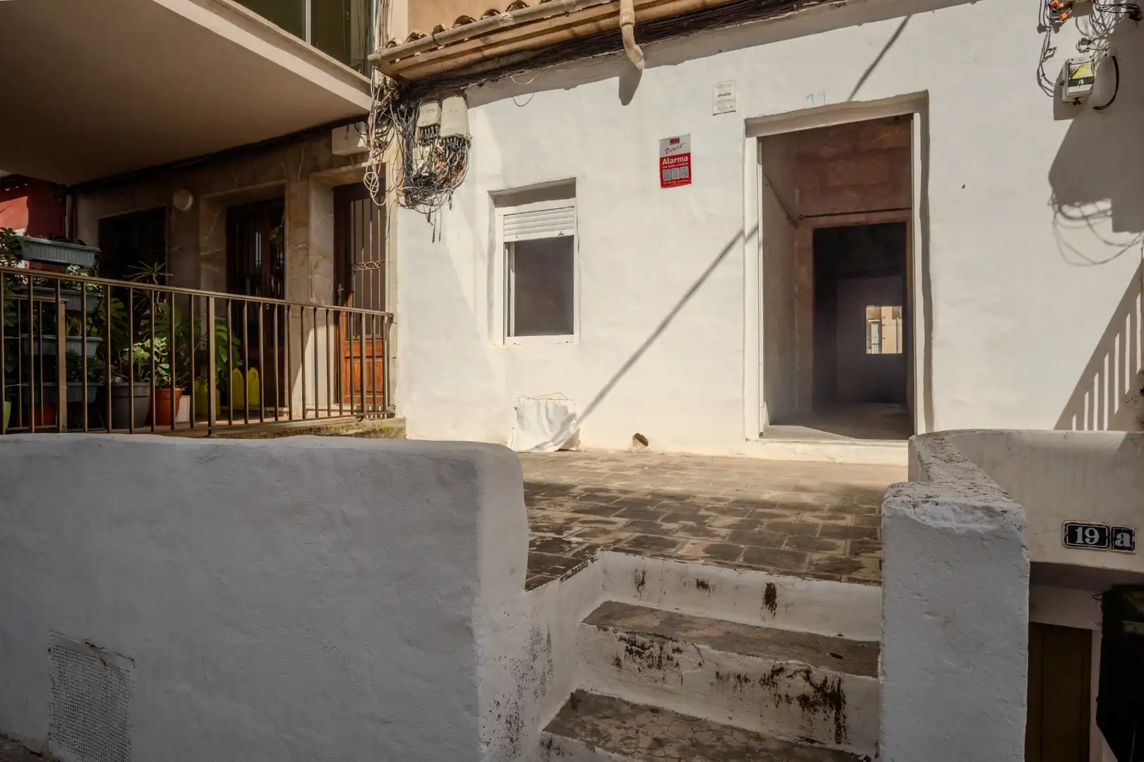 Vista exterior de Casa adosada en venda en  Palma de Mallorca amb Jardí privat i Terrassa