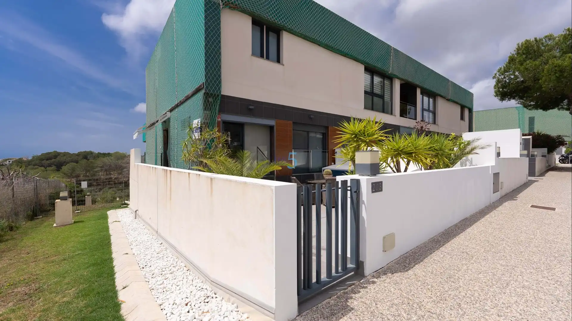 Vista exterior de Piso en venta en Orihuela con Aire acondicionado, Terraza y Piscina