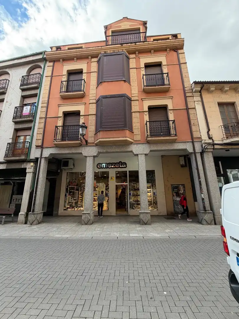 Edificio en venta en La Bañeza