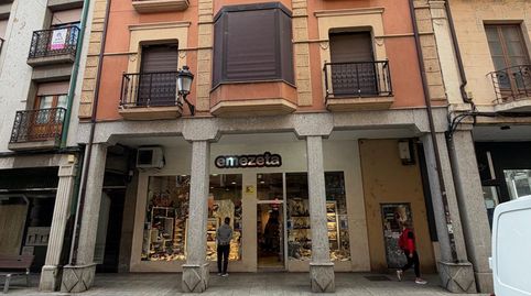 Foto 2 de Edificio en venta en La Bañeza , León