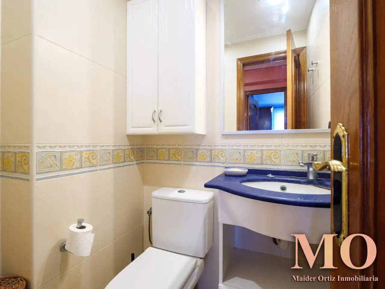Baño de Piso en venta en Bergara con Calefacción, Terraza y Trastero