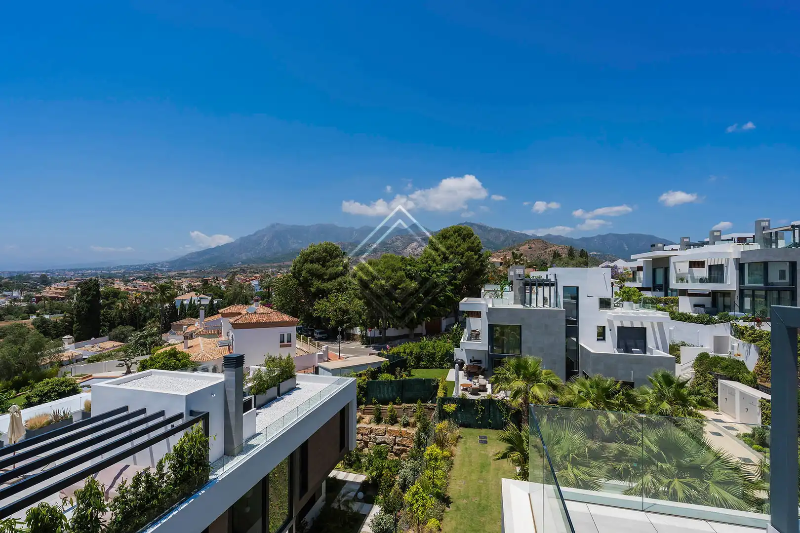 Chalet con piscina en venta en Río Real - Los Monteros, imagen 30