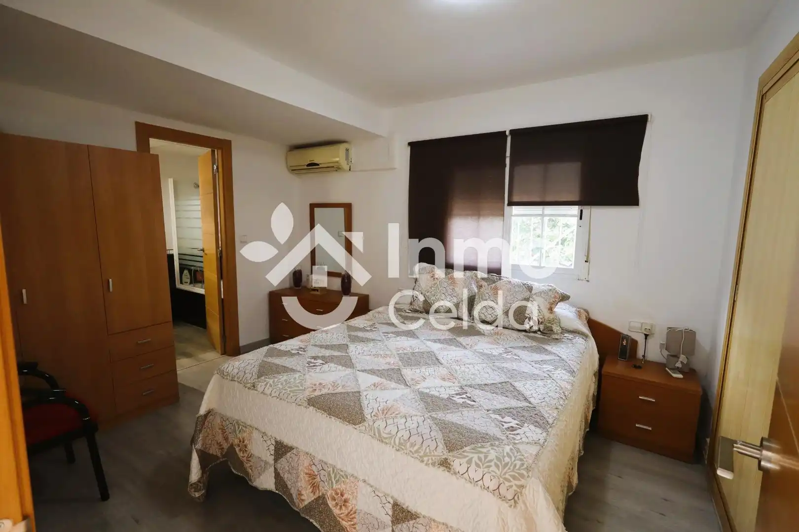 Habitación de Casa o chalet en venta en Chiva con Aire acondicionado, Calefacción y Jardín privado
