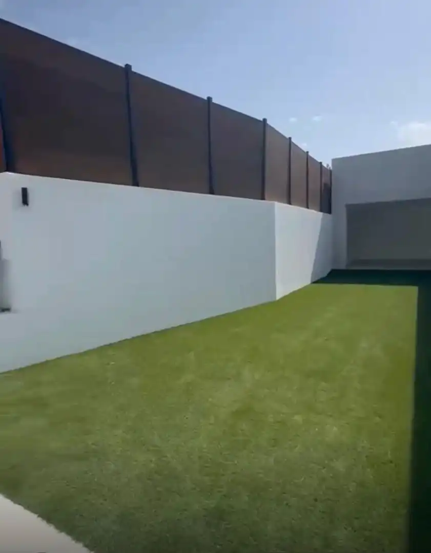 Vista exterior de Casa o chalet en venta en Mijas con Aire acondicionado, Calefacción y Jardín privado