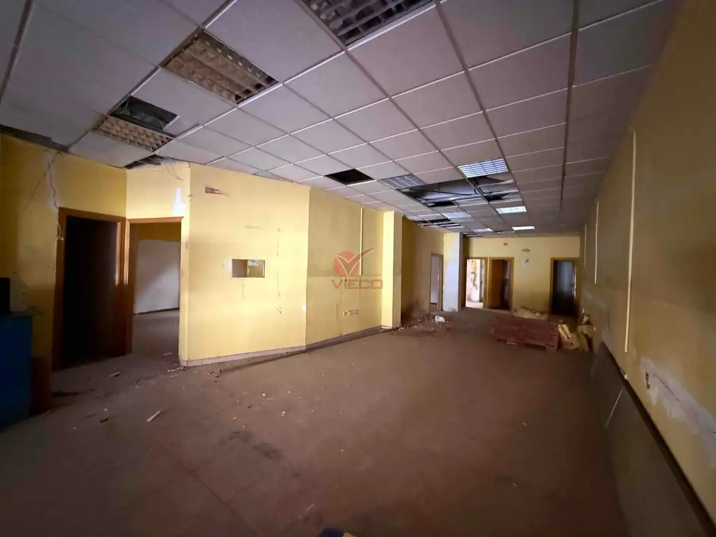 Local comercial en venda a AVDA CASTILLA LA MANCHA