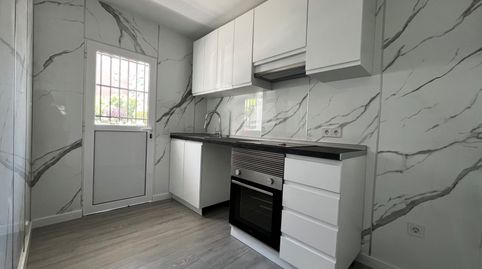 Foto 3 de Piso en venta en Calle de la Alcarria, Zarzaquemada, Leganés