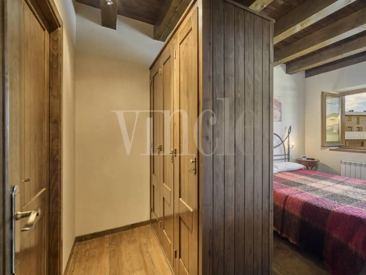 Dormitori de Casa adosada en venda en Bellver de Cerdanya amb Calefacció, Parquet i Terrassa