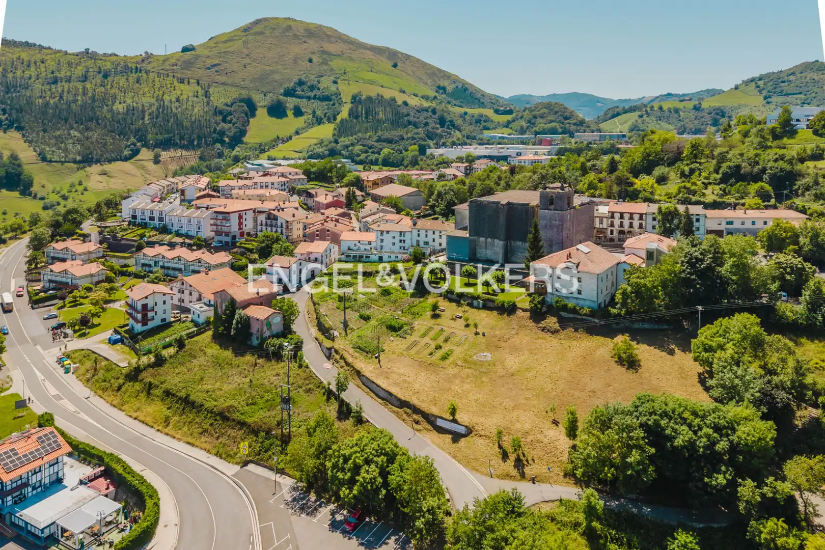 Exterior view of Buildings for sale in Deba