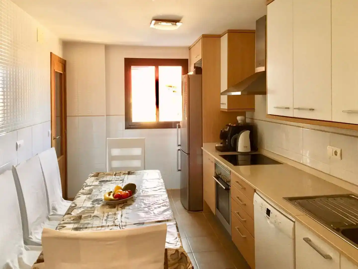 Kitchen of Flat for rent in Polop  with Air Conditioner, Private garden and Parquet flooring