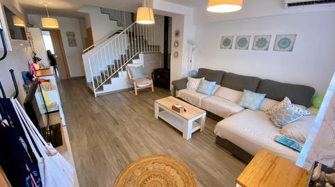 Foto 2 de Casa adosada en venda a Avenida María Cristina, Carboneras, Almería