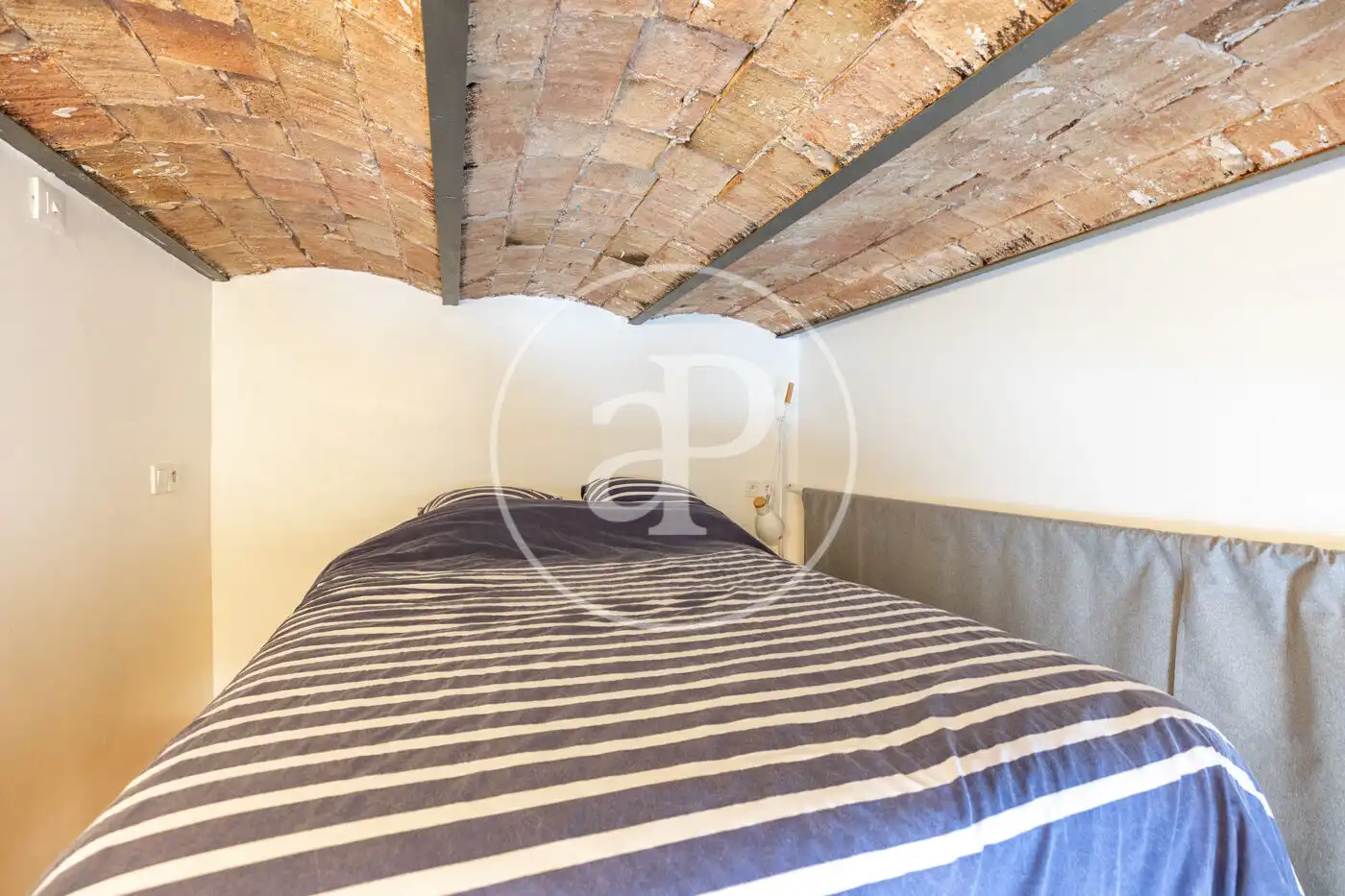 Bedroom of Flat for sale in Barcelona  with Air Conditioner, Heating and Terrace