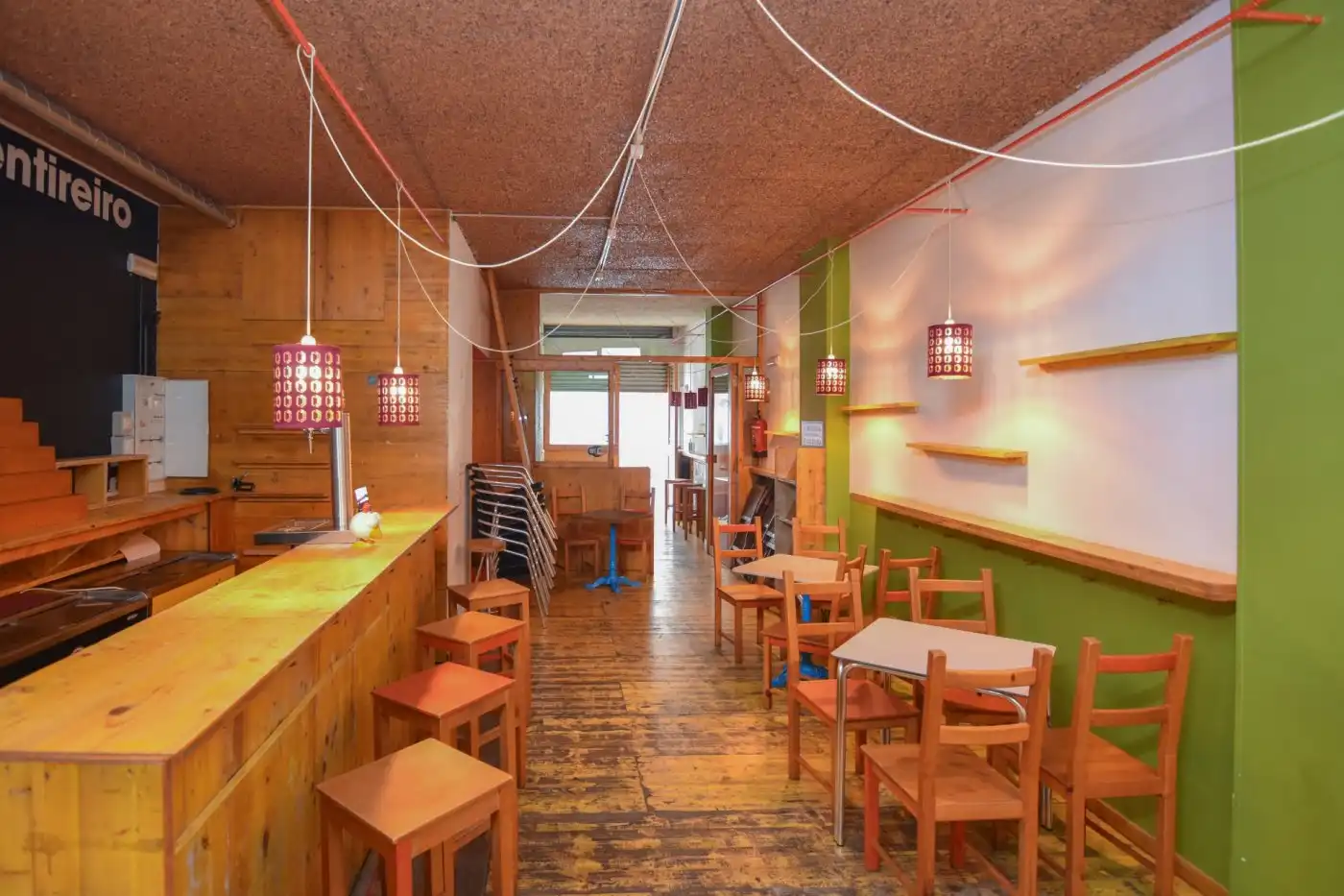 Business premises for sale in Calle orillamar