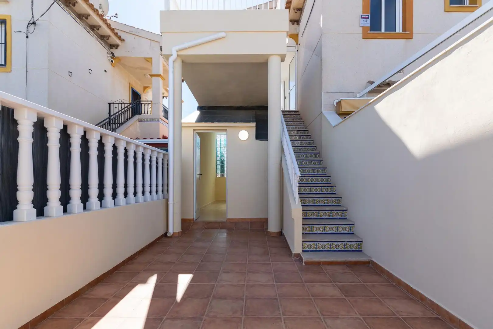 Bungalow avec piscine à vendre à Calle HORIZONTE CL 4, imagen 3