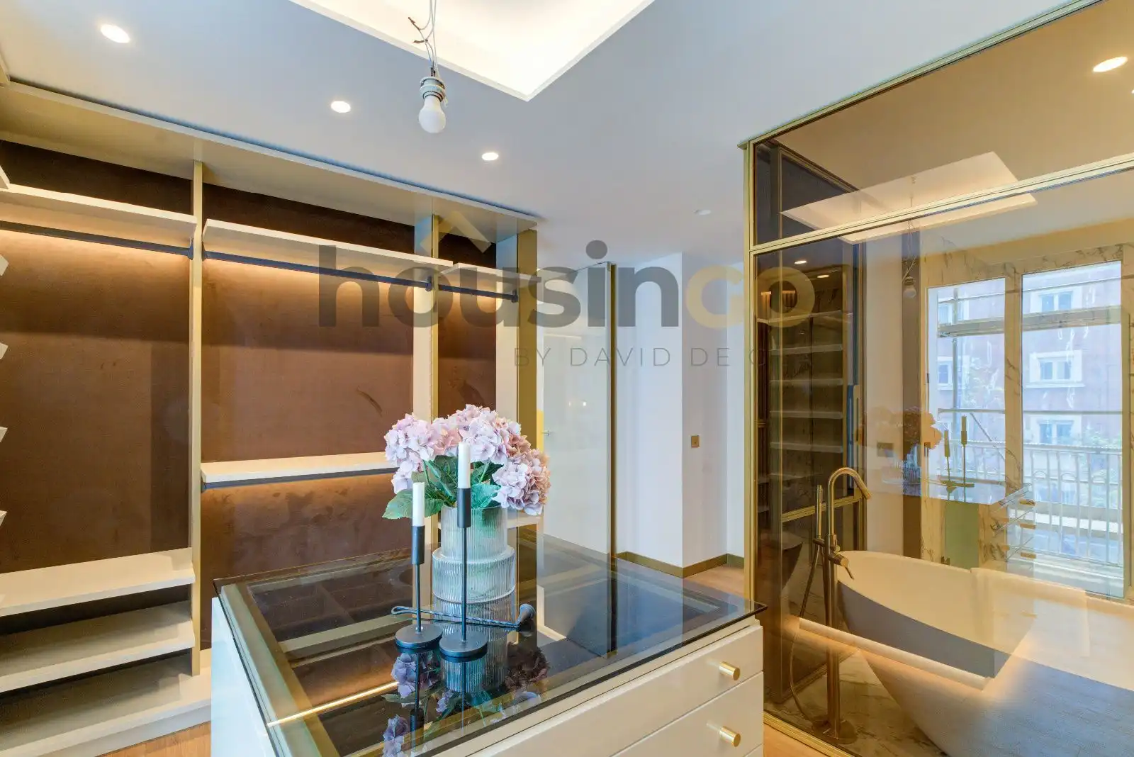 Bedroom of Flat for sale in Madrid  with Air Conditioner, Heating and Terrace