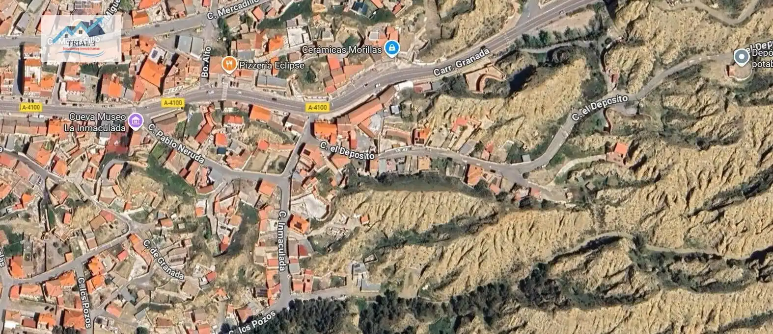 Vista exterior de Casa o xalet en venda en Purullena amb Jardí privat