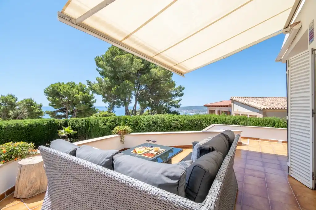 Terrace of Houses for sale in Calvià  with Air Conditioner, Private garden and Terrace