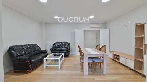 Foto 5 de Pis de lloguer a Calle Autonomía, Alhóndiga, Bilbao