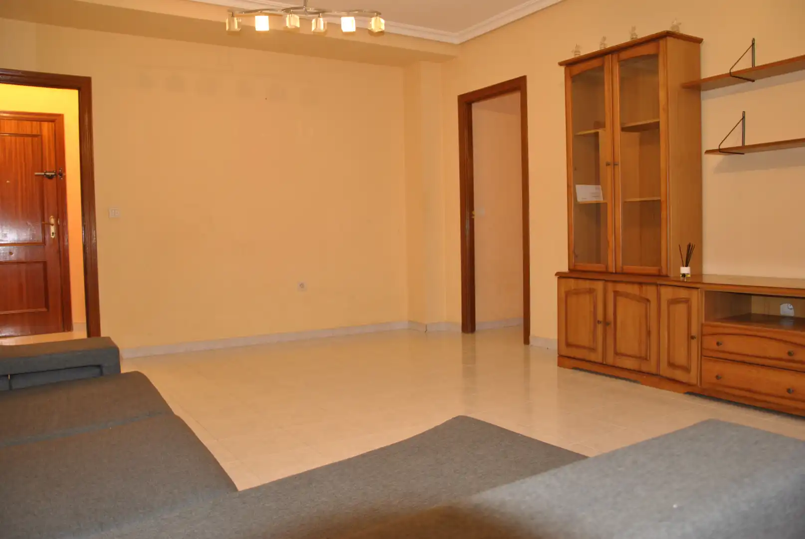 Flat for rent in Avenida Dolores Ibarruri, Zona Norte - Hospital - Urbanizaciones