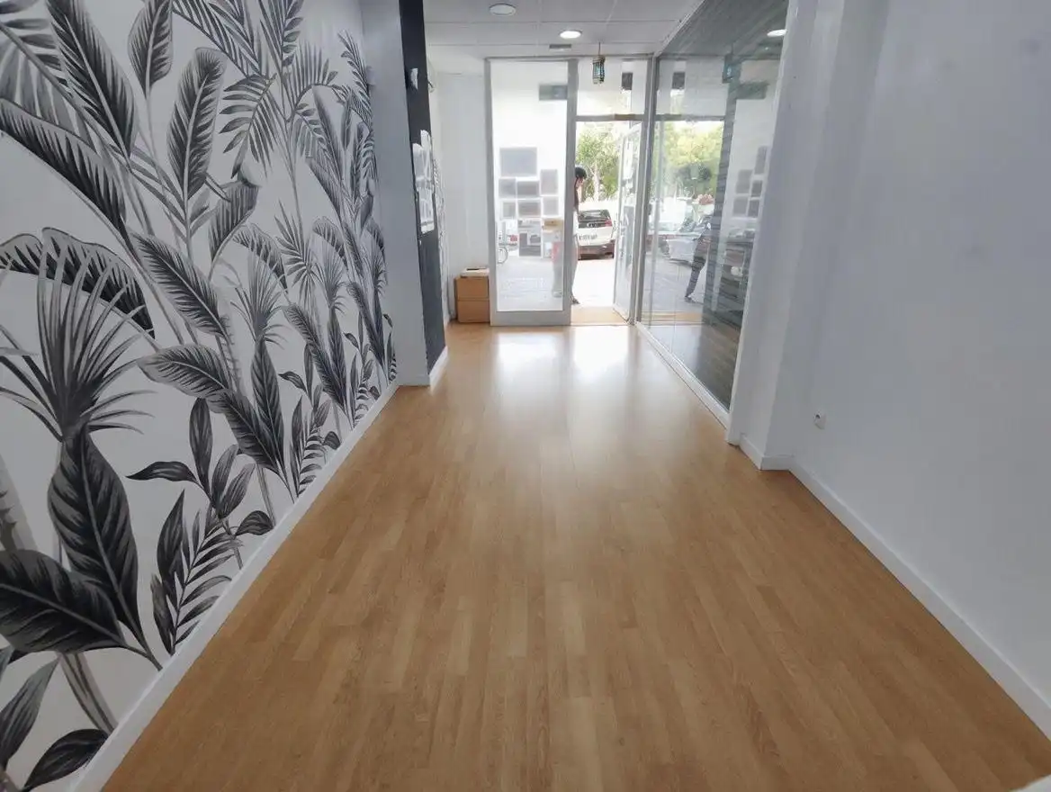 Gewerbefläche zur Miete in Centre