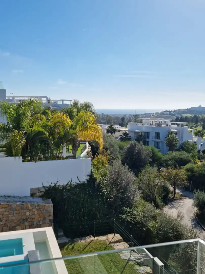 Vista exterior de Casa o chalet de alquiler en Benahavís con Aire acondicionado, Calefacción y Jardín privado