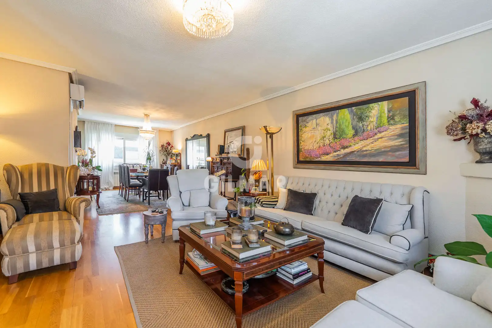 Living room of Detached homes for sale in Pozuelo de Alarcón  with Heating, Private garden and Swimming Pool