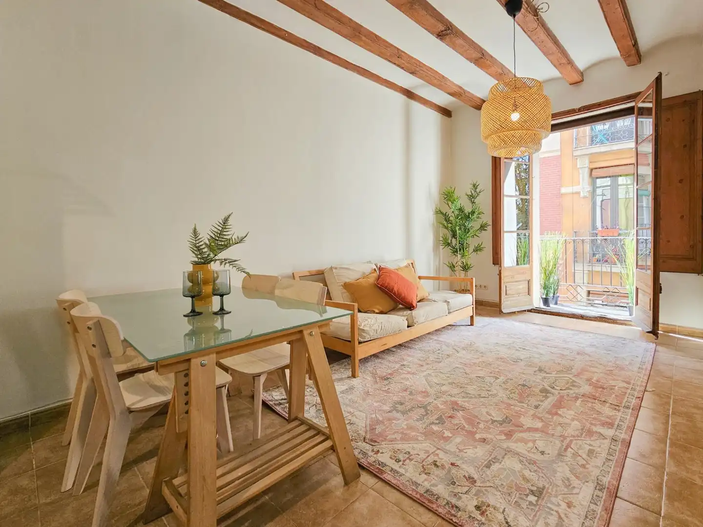 Living room of Apartments for sale in Barcelona