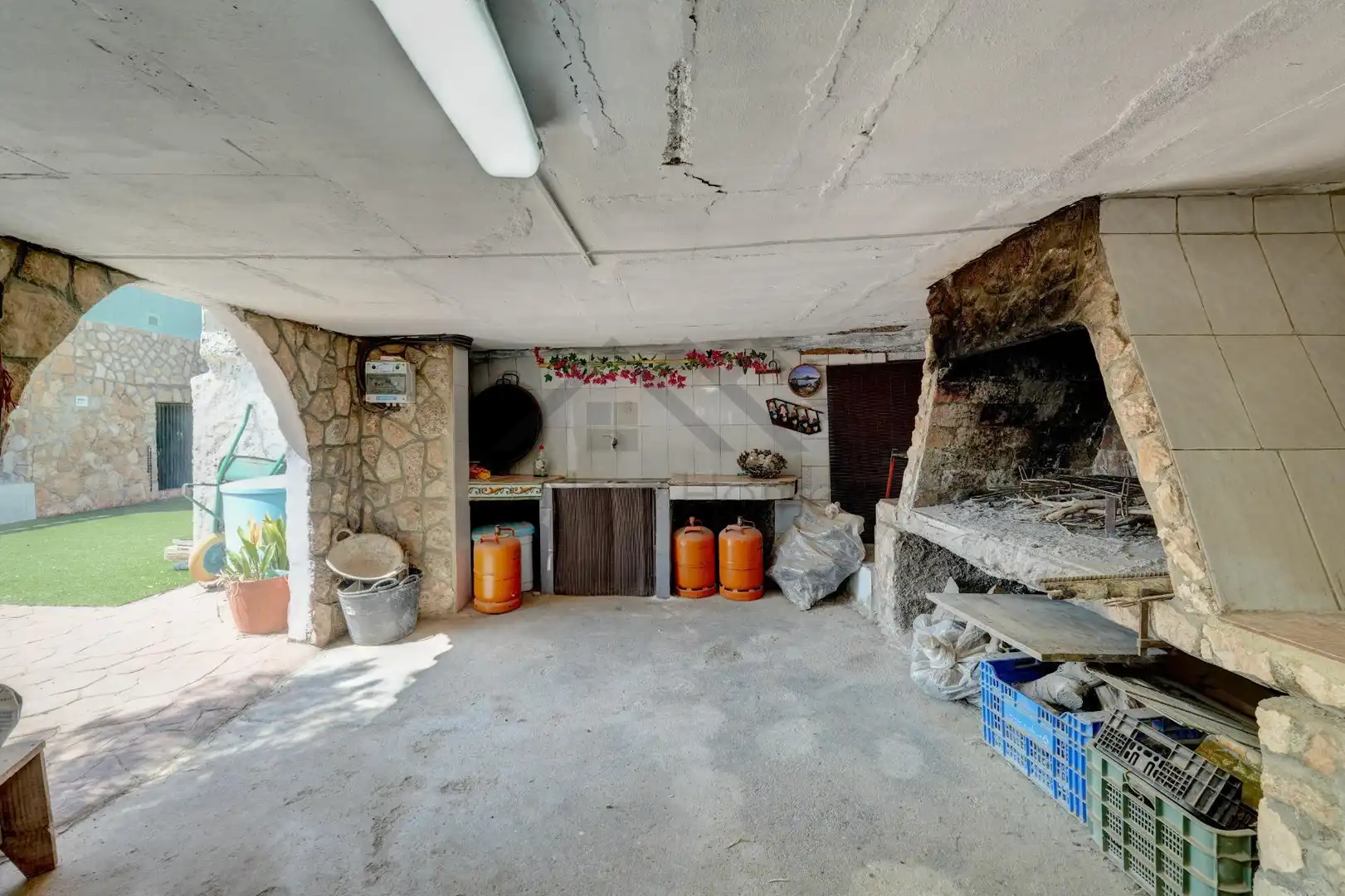 Houses for sale in La Pobla de Vallbona  with Air Conditioner, Heating and Private garden
