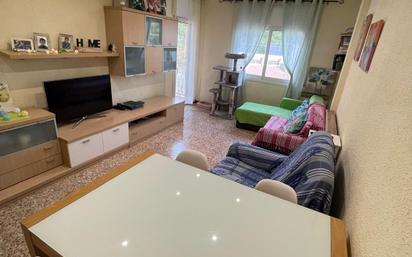 Living room of Flat for sale in  Barcelona Capital  with Air Conditioner, Heating and Furnished