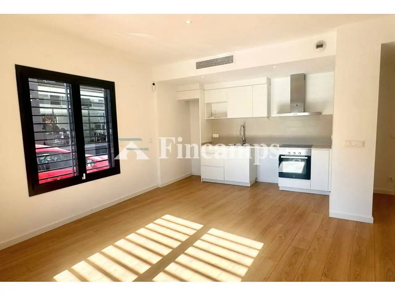 Exterior view of Flat for sale in Sabadell  with Air Conditioner, Parquet flooring and Balcony