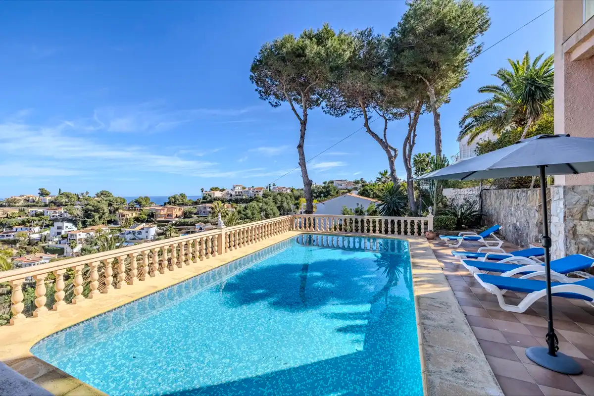 Swimming pool of Houses for sale in Jávea / Xàbia  with Air Conditioner, Heating and Private garden