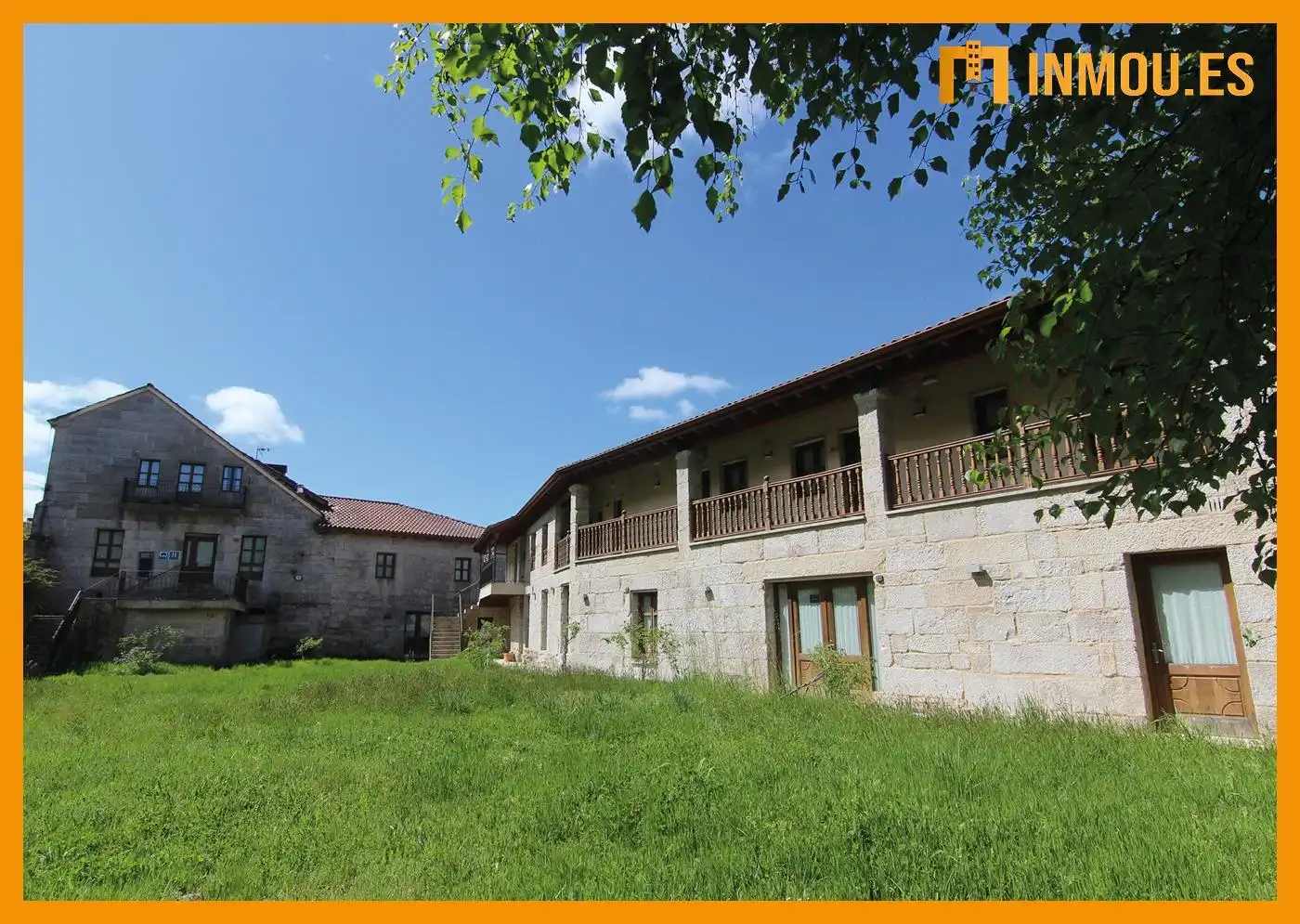 Außenansicht von Haus oder Chalet zum Verkauf in O Irixo mit Heizung