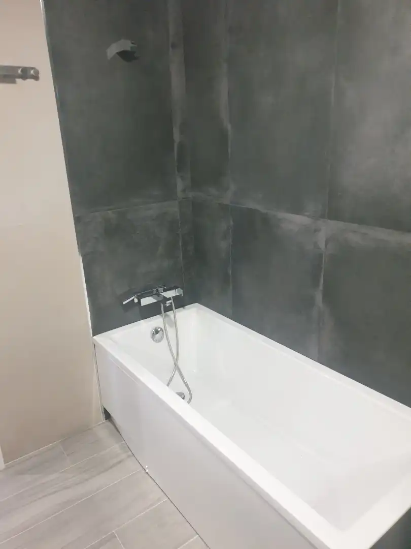 Baño de Piso de alquiler en Ourense Capital 