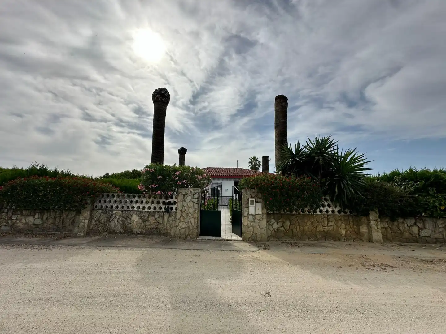 Exterior view of Houses for sale in Paradas