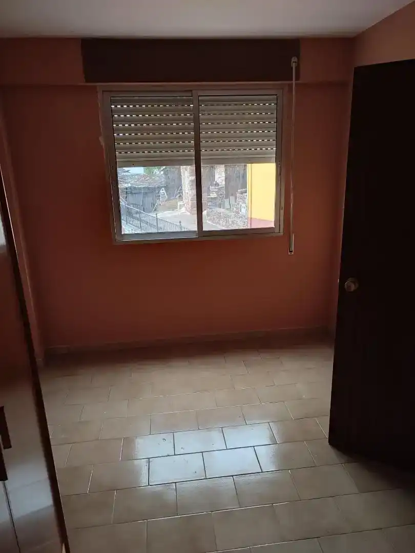 Dormitori de Casa o xalet en venda en Páramo del Sil