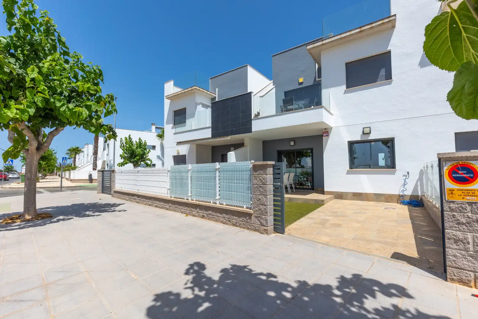 Exterior view of Ground floor for sale in Pilar de la Horadada  with Air Conditioner, Terrace and Swimming Pool