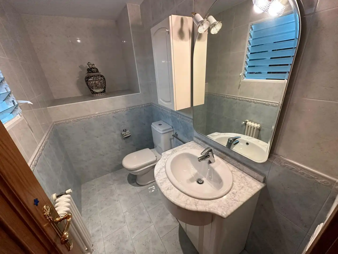 Bany de Casa o xalet en venda en Benicasim / Benicàssim amb Aire condicionat, Jardí privat i Terrassa