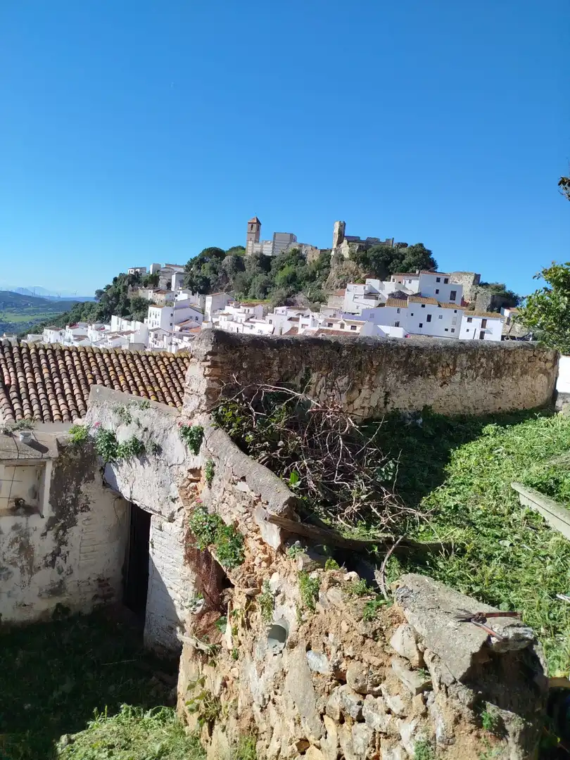 House with terrace for sale in Casares pueblo