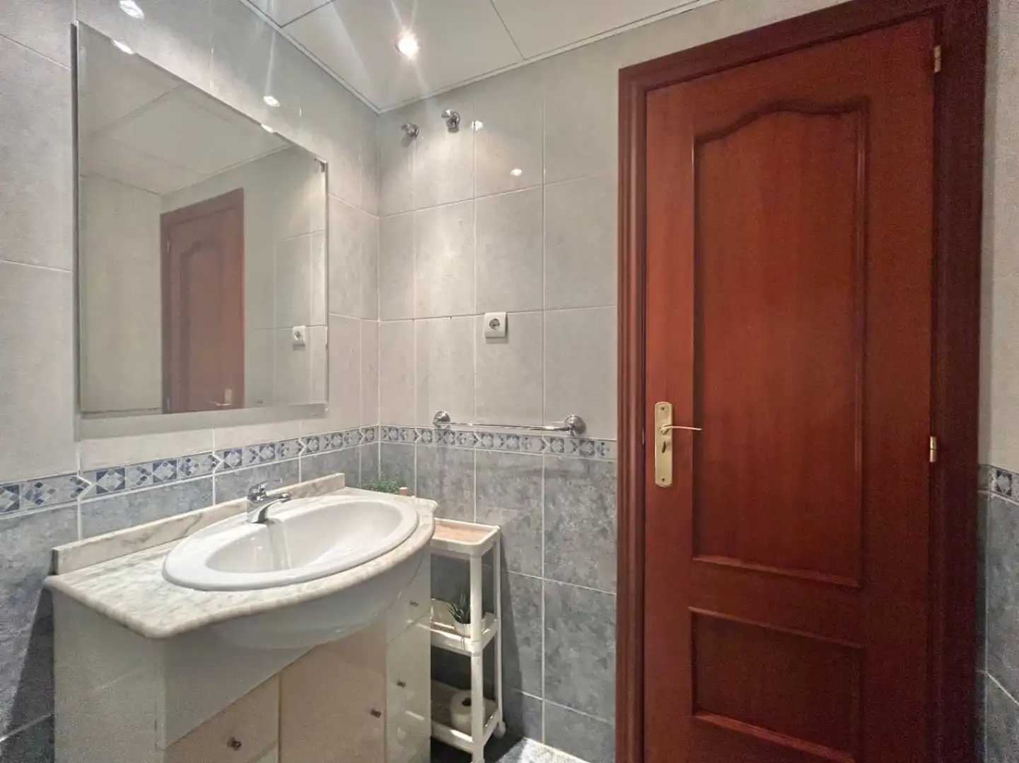Bathroom of Apartments for sale in Málaga  with Air Conditioner, Heating and Balcony