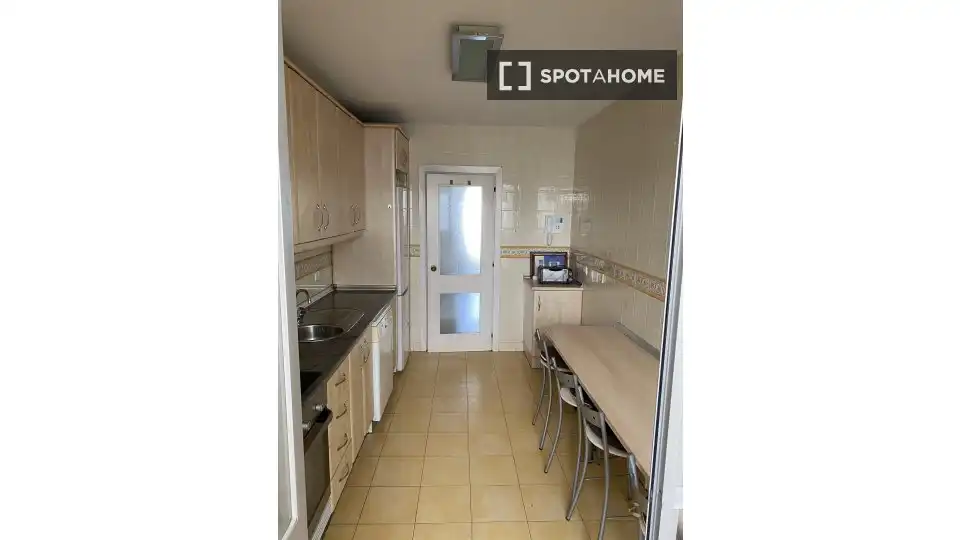 Room in Almería, Almería