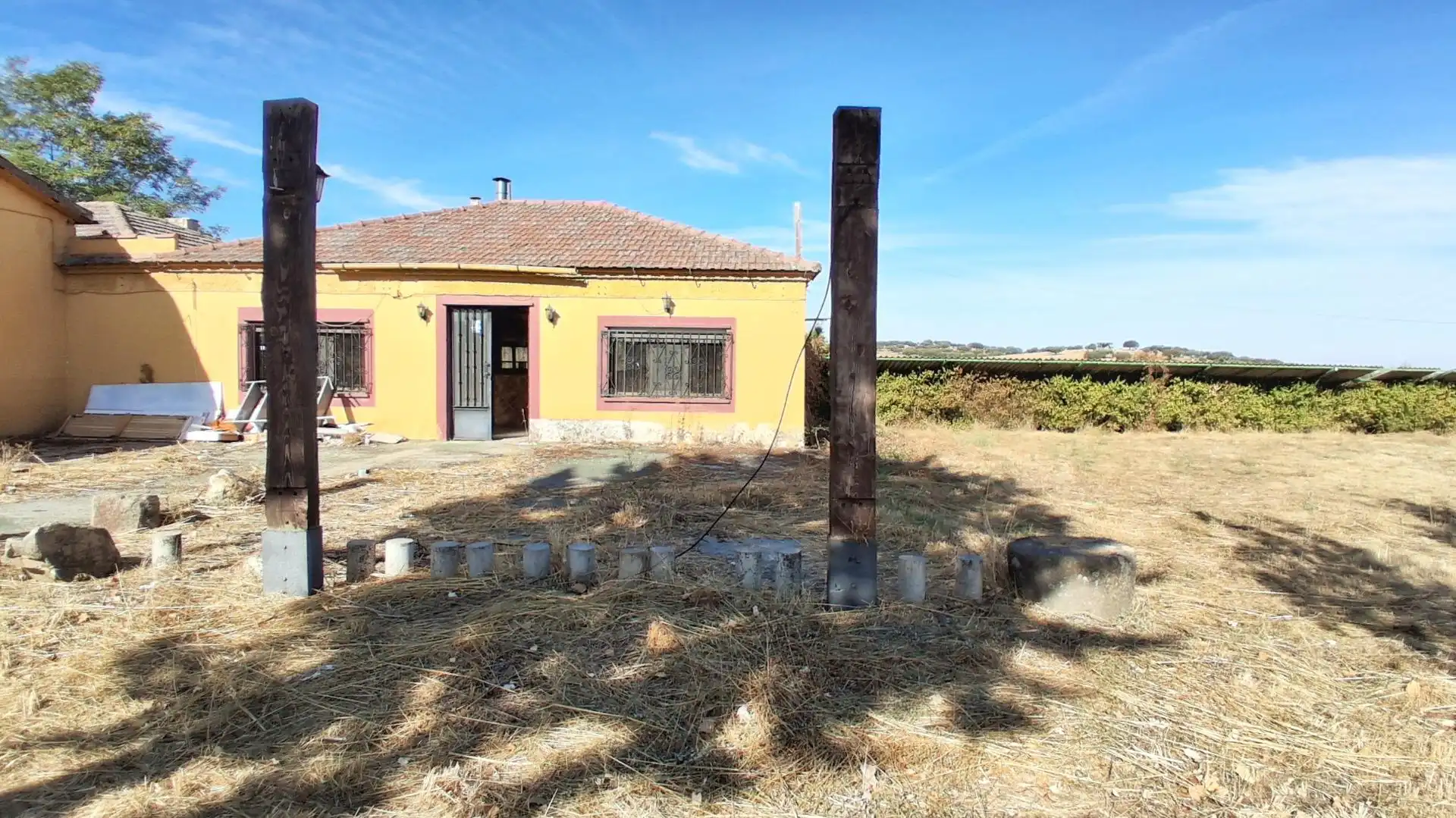 Commercial properties for sale in Vecinos