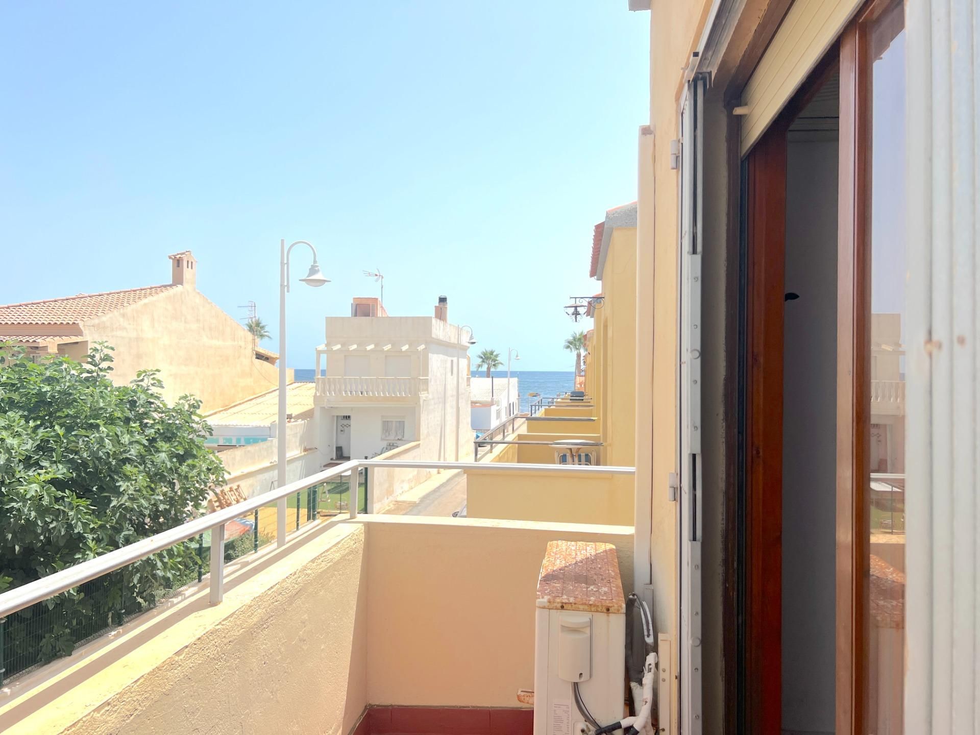 Vista exterior de Dúplex en venda en Cuevas del Almanzora amb Aire condicionat, Terrassa i Balcó