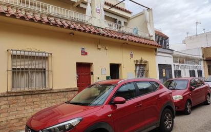 Exterior view of Single-family semi-detached for sale in Mairena del Aljarafe