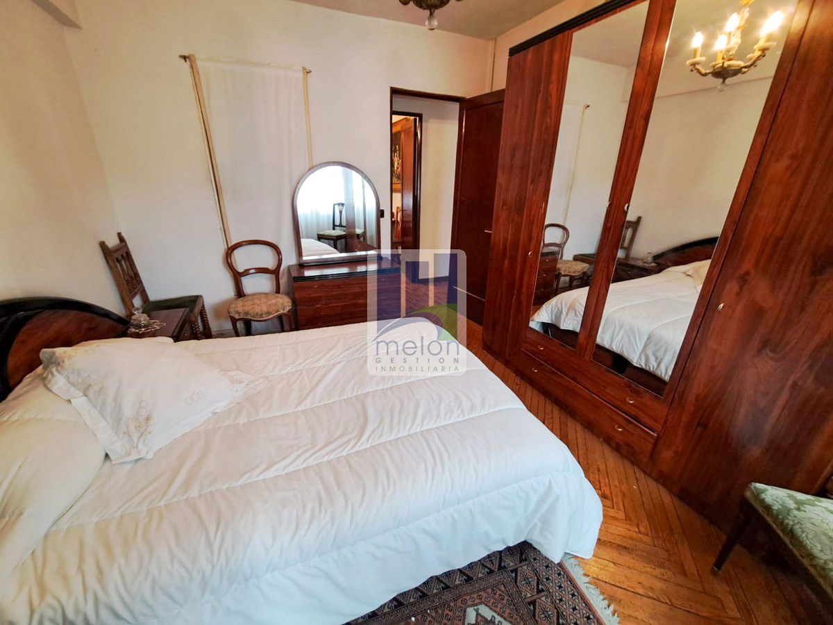 Dormitori de Pis en venda en Burgos Capital amb Traster