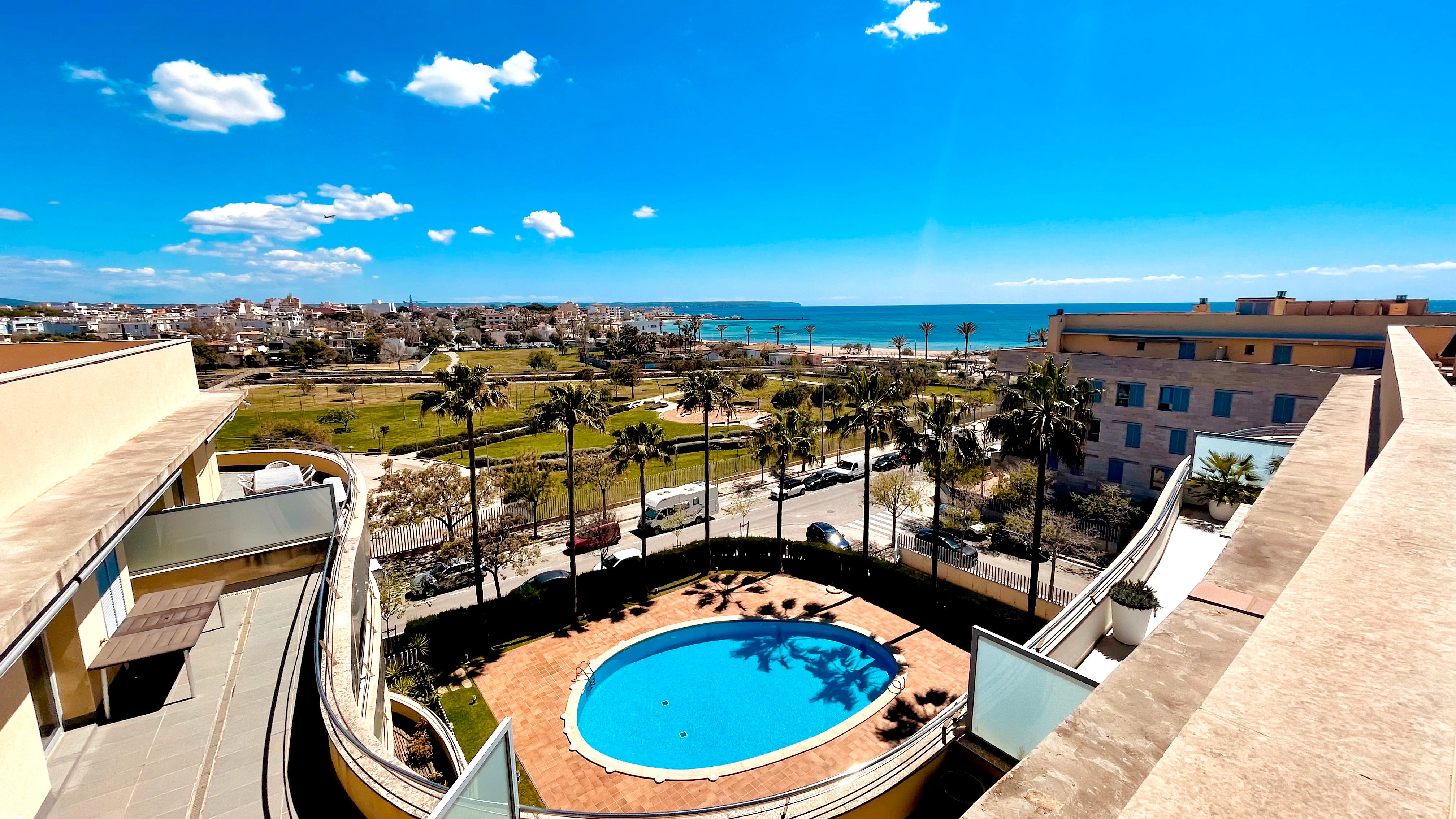 Swimming pool of Attic to rent in  Palma de Mallorca  with Air Conditioner, Furnished and Community pool