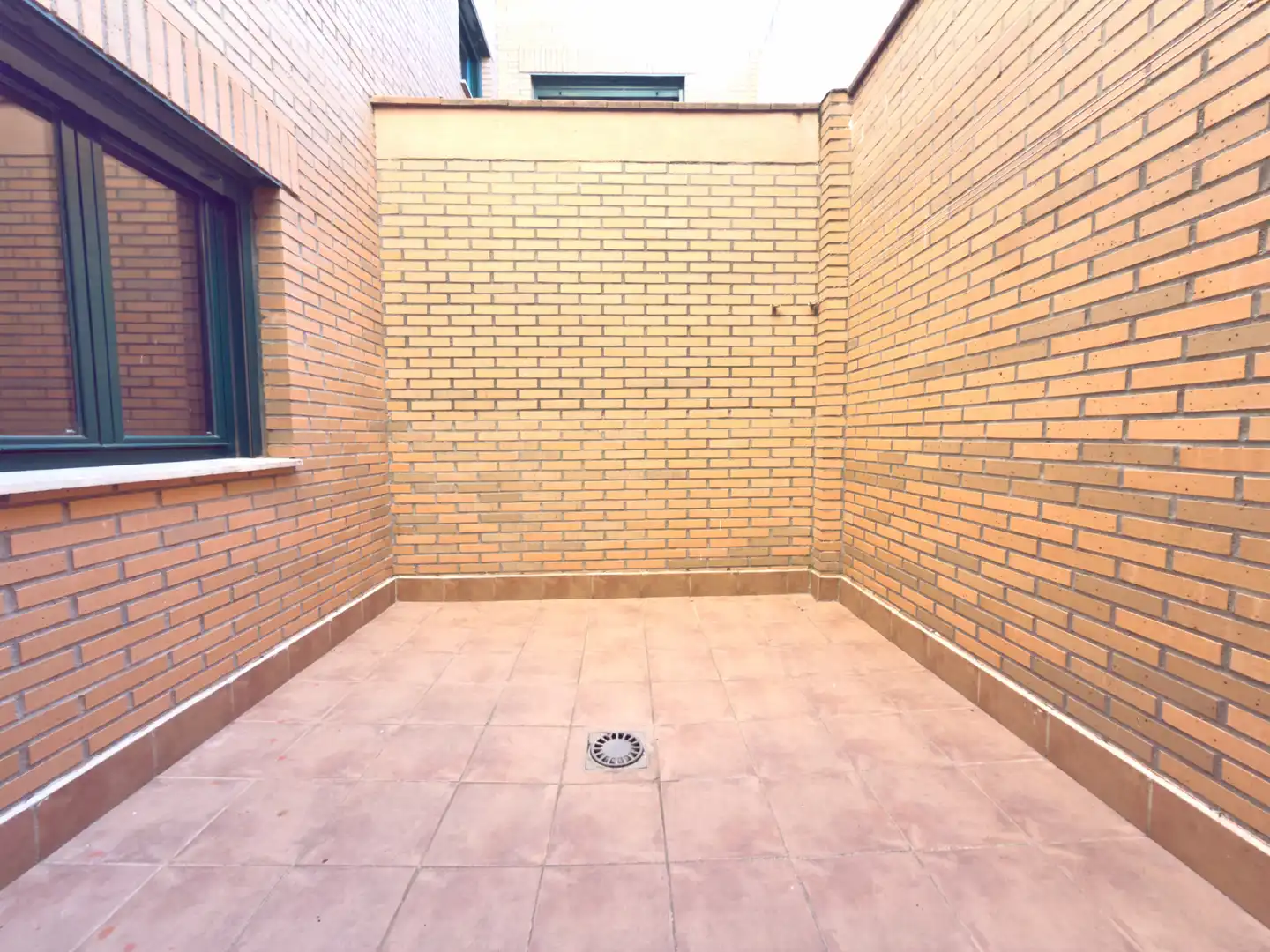 Terrace of Flat for sale in Casarrubios del Monte  with Heating and Parquet flooring