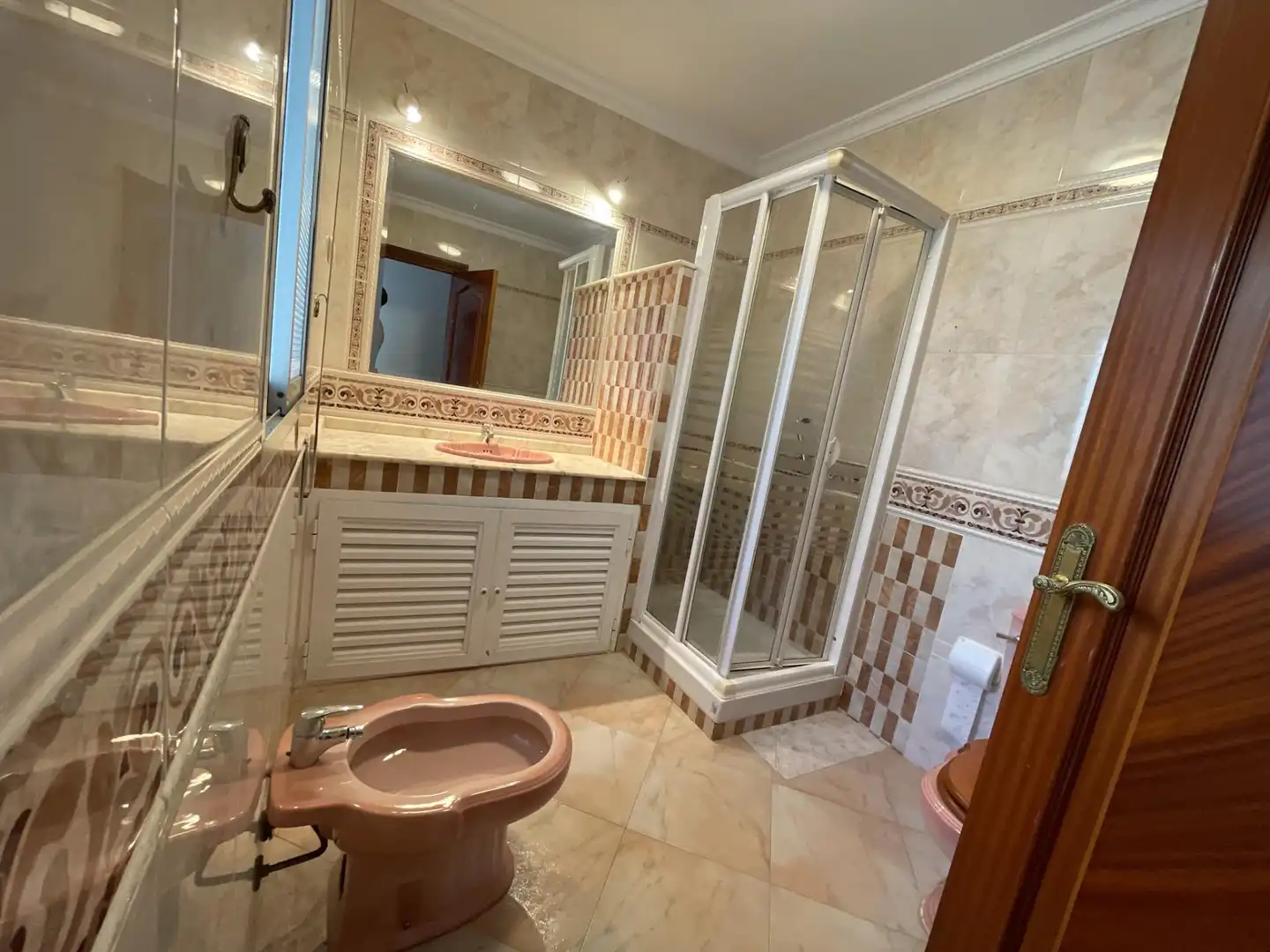 Bathroom of Houses for sale in Málaga  with Terrace