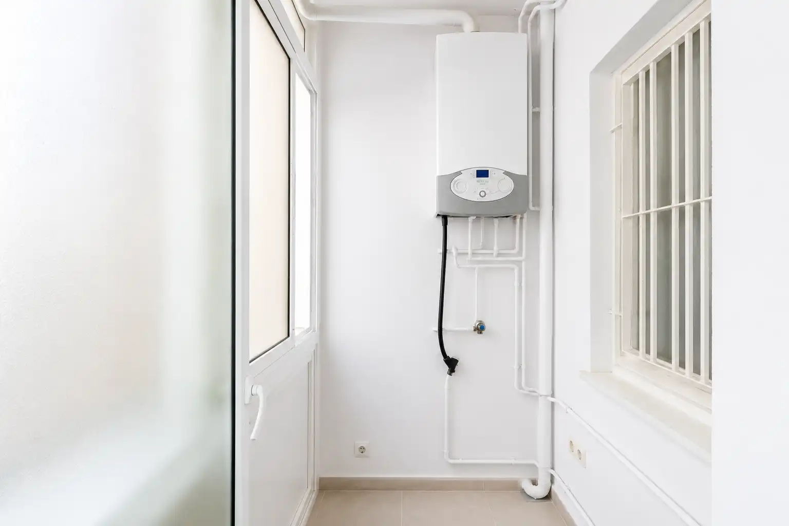 Baño de Piso en venta en Esplugues de Llobregat con Calefacción y Balcón
